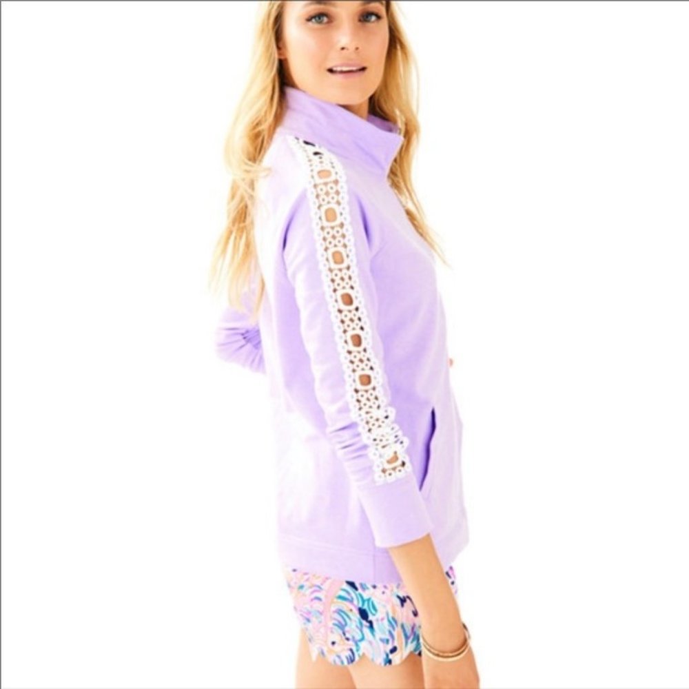 EUC LILLY PULITZER  SKIPPER POPOVER LILAC (S17)